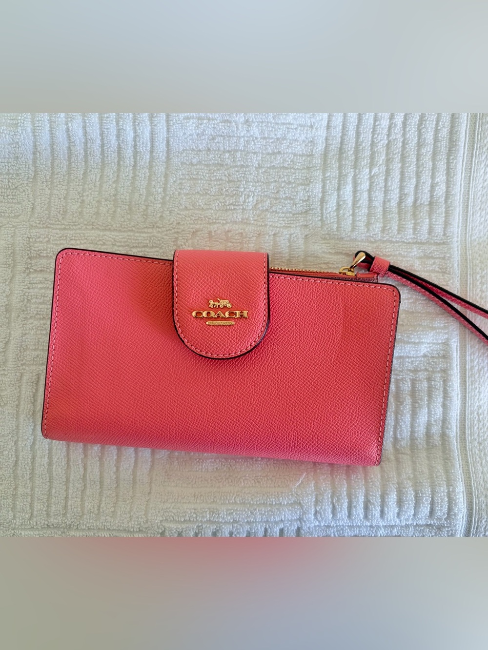 COACH Phone Wallet in Pink Lemonade